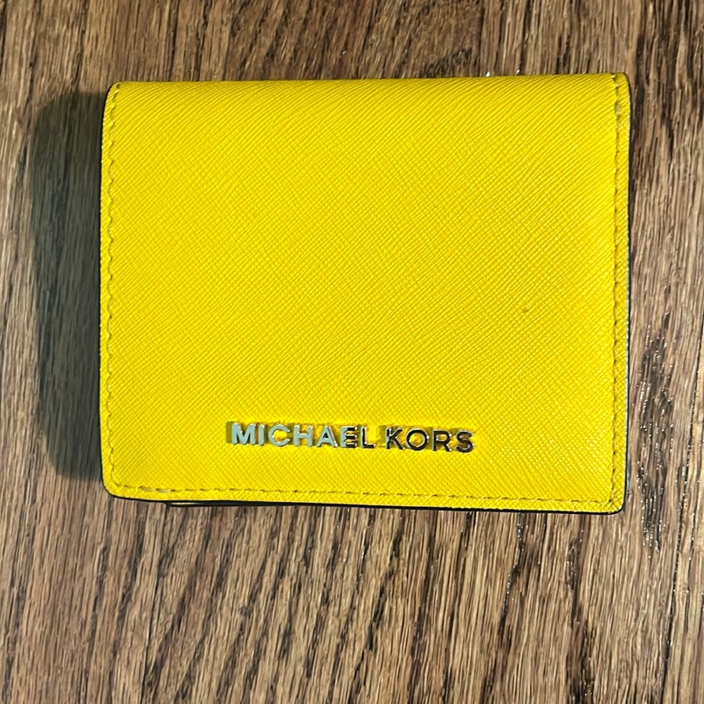 Michael Kors wallet